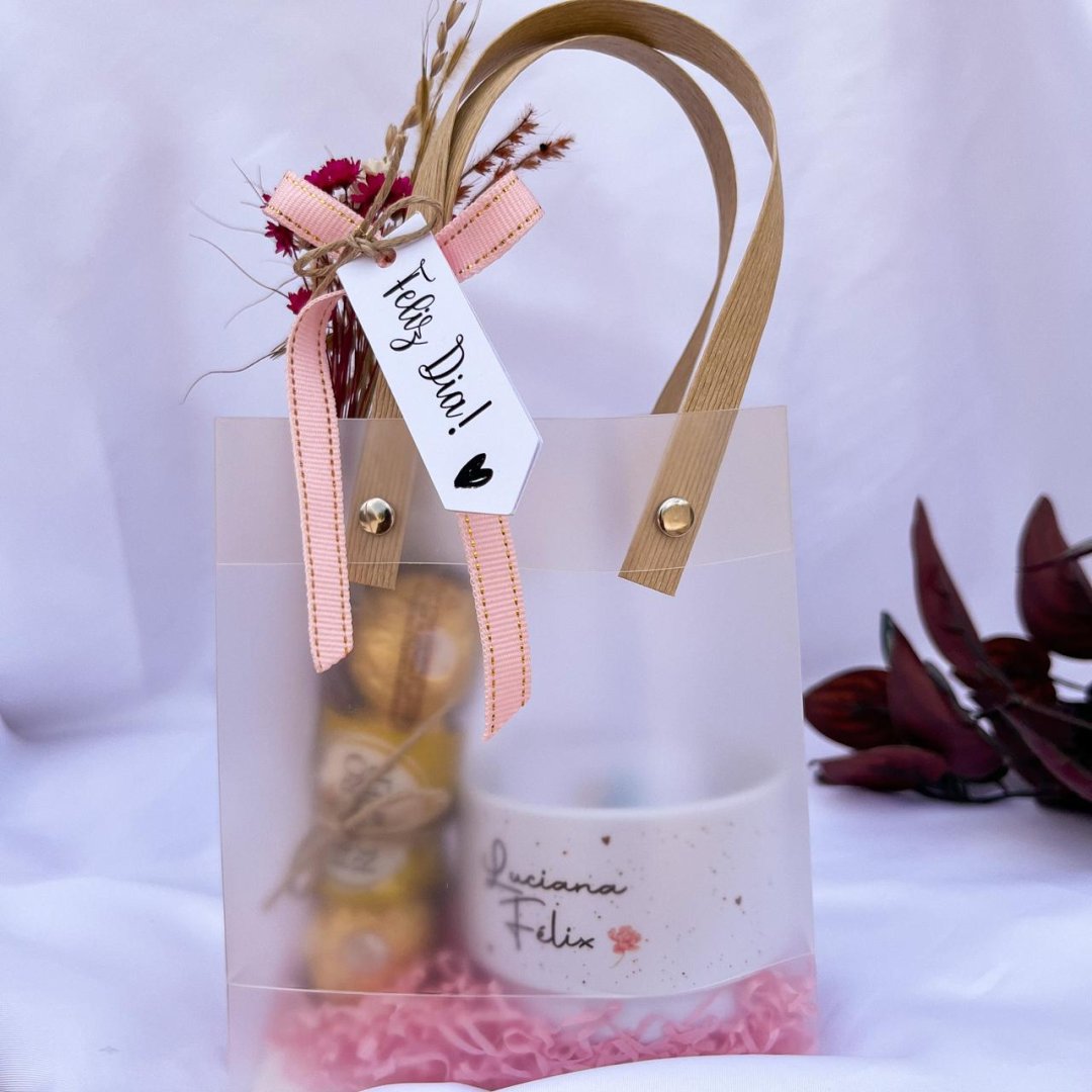 Kit Bag + Xícara + Ferrero